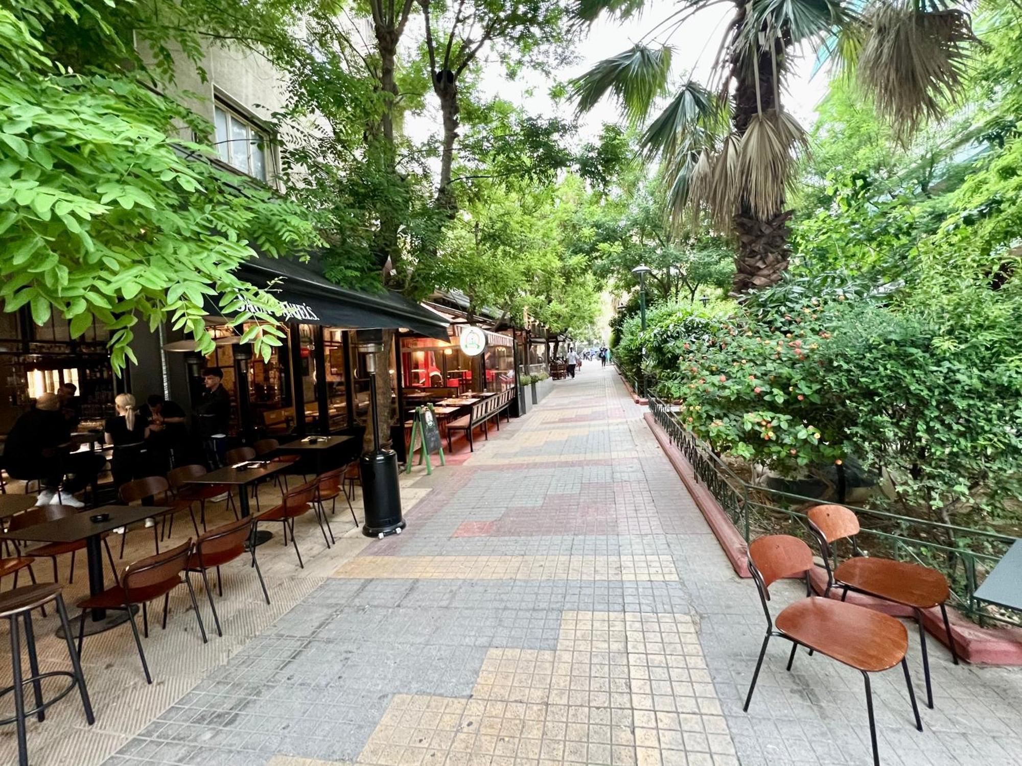 3 Bedroom Apartment Athens - Koukaki Exterior photo